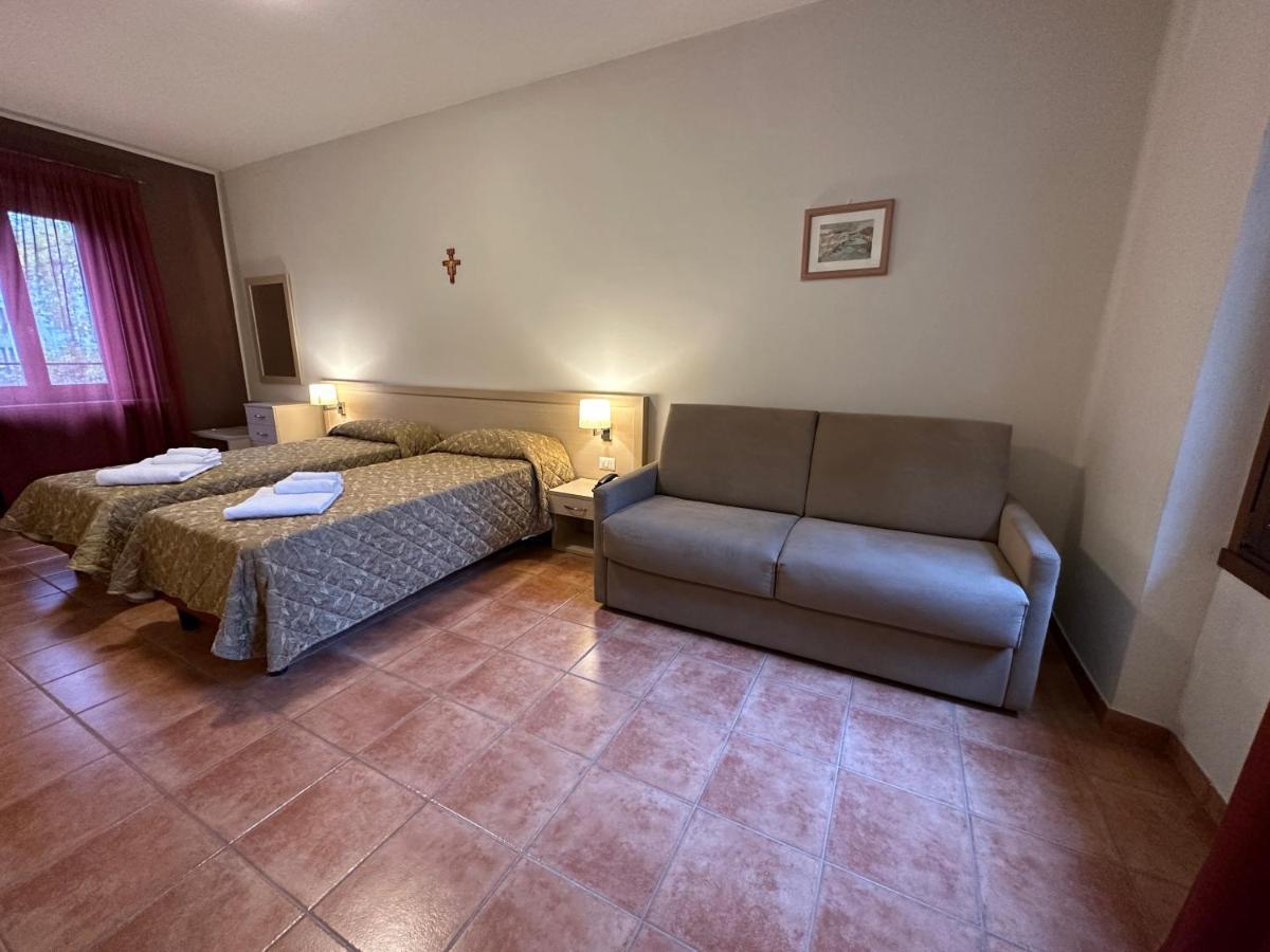 Domus San Bernardino Bed & Breakfast Верона Екстериор снимка