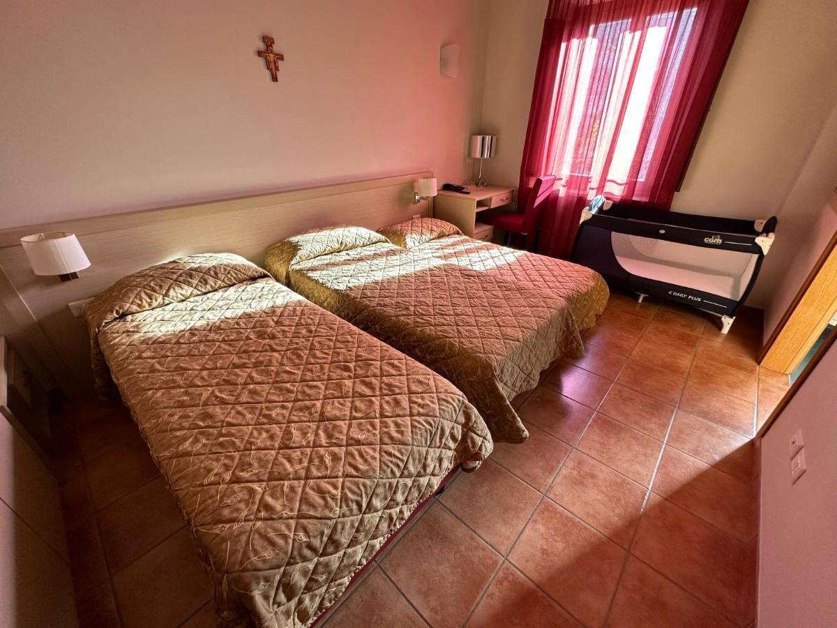Domus San Bernardino Bed & Breakfast Верона Екстериор снимка